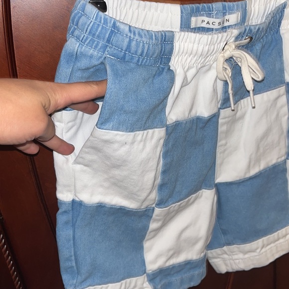 PacSun Men's Blue and White Shorts size S - Picture 3 of 7